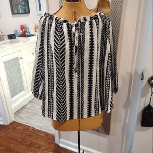 Blouse Black and White